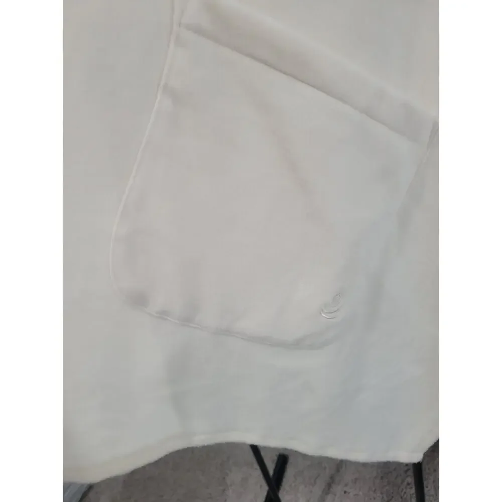 Cuddl Dud One Size Reg Cream Stretch Fleece Wrap Removable Scarf A667660 NWOT
